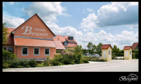  Hotel Bergwirt  Херриден